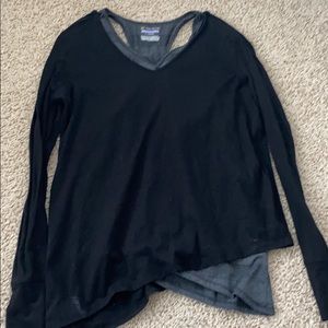 Black long sleeve workout shirt